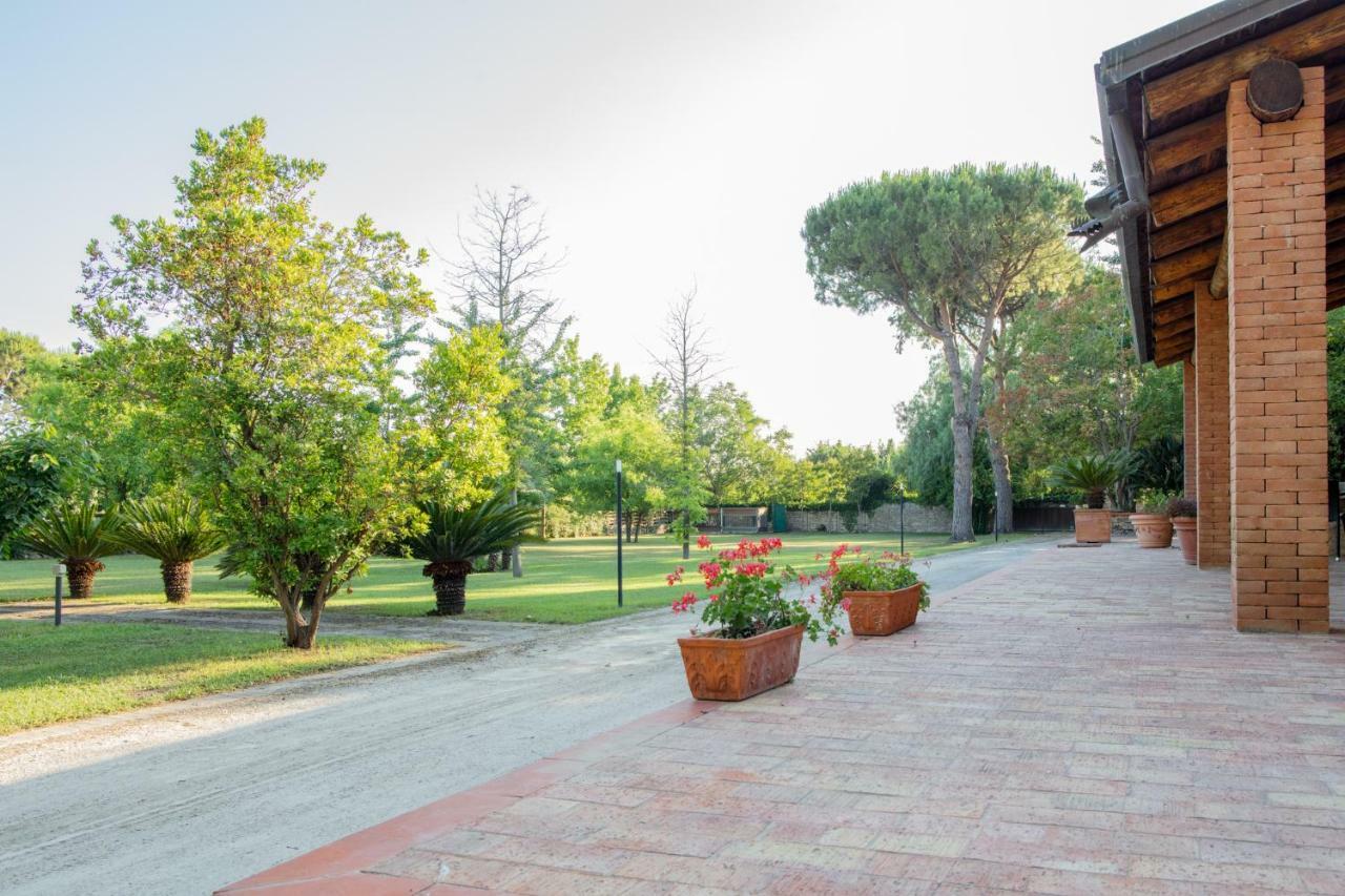 Fuori Le Mura Пестум Экстерьер фото